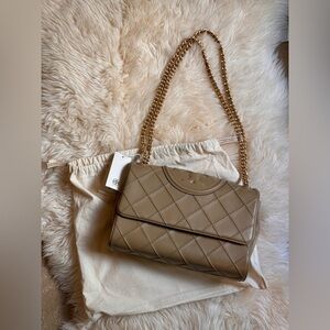 Tory Burch Medium FLEMING SOFT CONVERTIBLE SHOULDER BAG - NWT